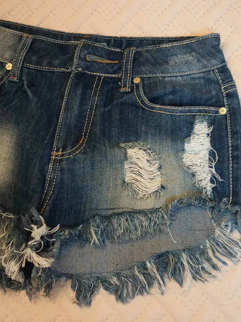 Almost‎ Famous Distressed Blue Denim Jeans 7